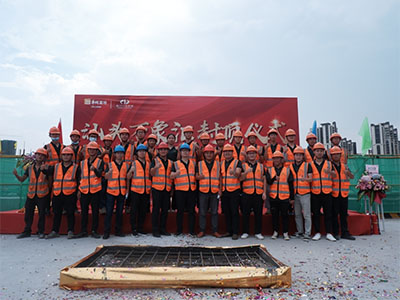 封頂大吉 ▏匠心精筑，汕頭萬象匯喜封金頂